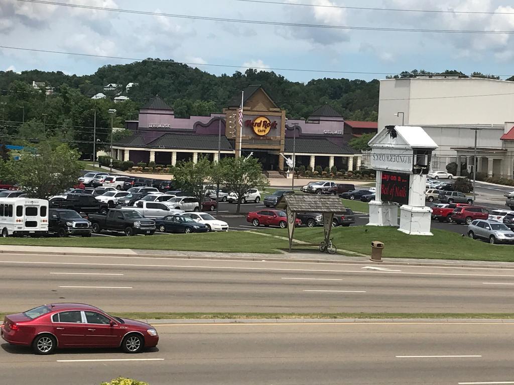 Smoky View Inn Pigeon Forge Bagian luar foto